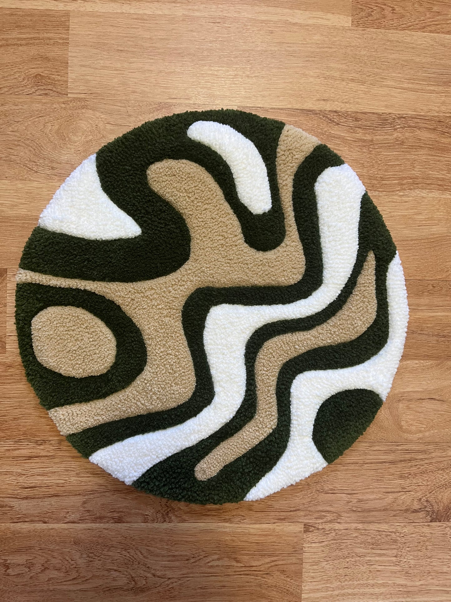 Green & Tan Wavy Accent Rug(48cm Round)
